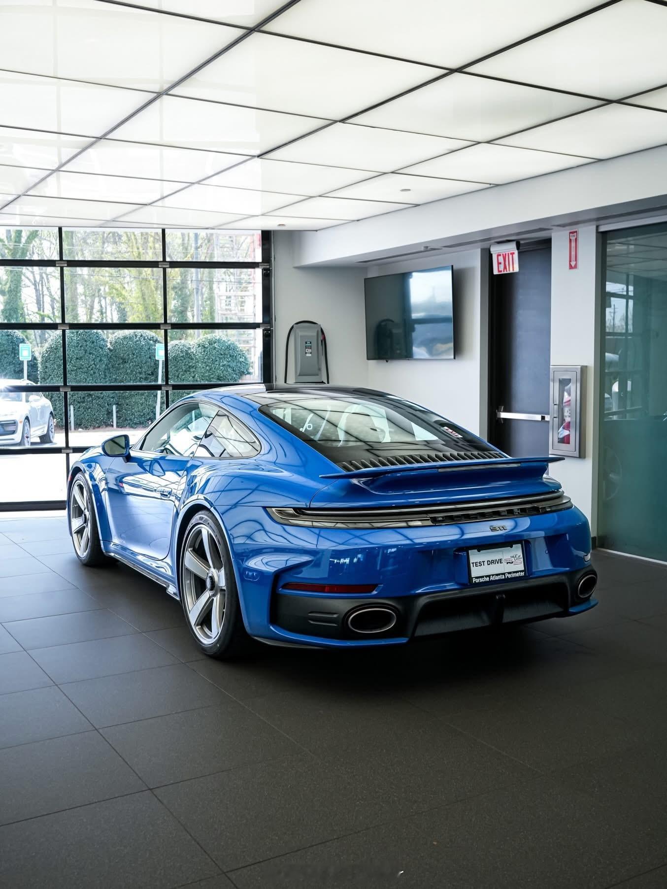 质感无敌💙💙💙蓝色车身棕色内饰🤎🤎🤎992.2 Turbo S 