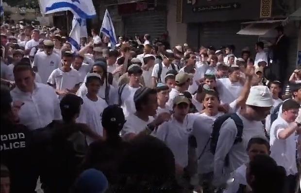 以色列极右翼民族主义发起集会
[燃烧的心][燃烧的心][燃烧的心][祈祷][祈祷