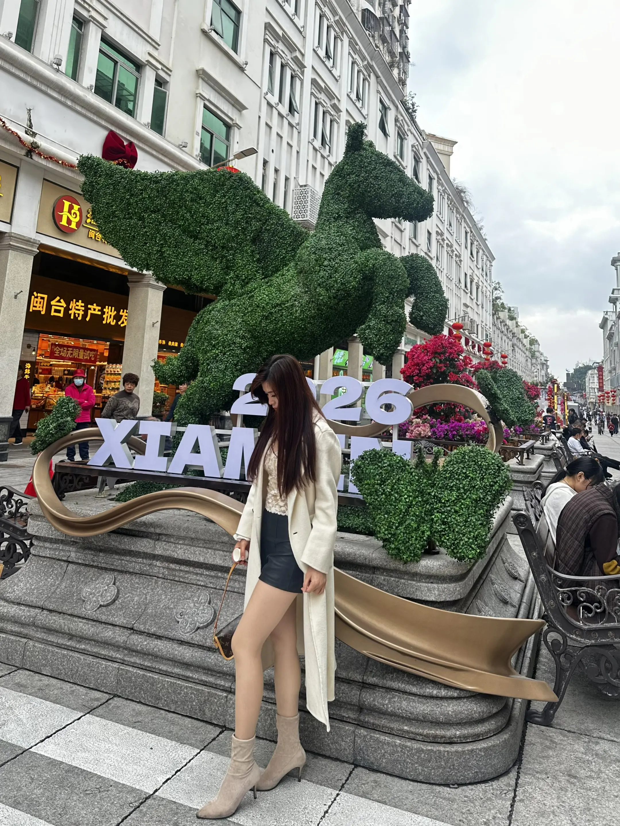 慢慢感受生活，永远期待明天，不焦虑，不内耗，好好吃饭好好睡觉，用心过每...