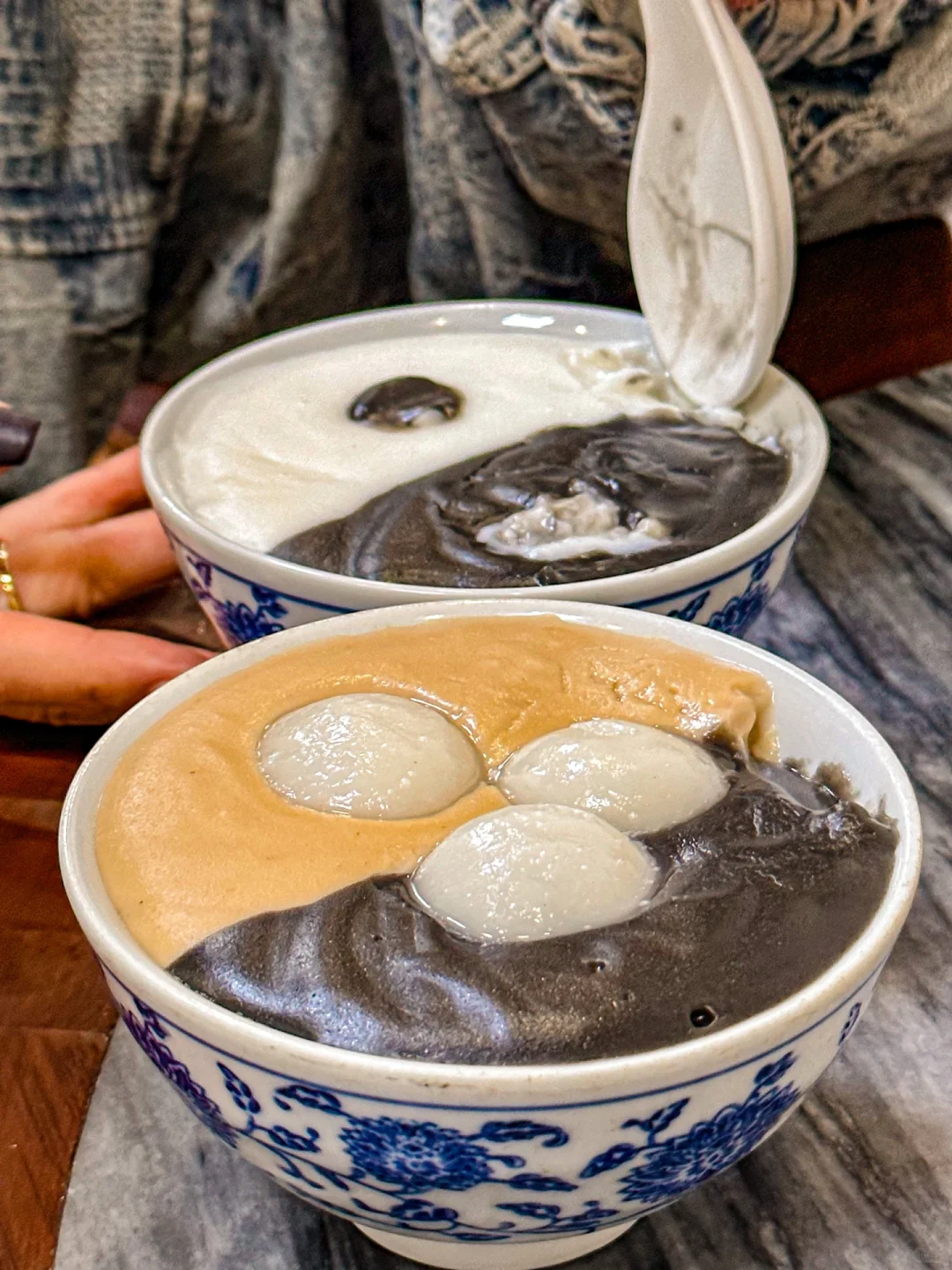 广州的鸳鸯芝麻糊好好吃啊啊啊啊😭。。。。
