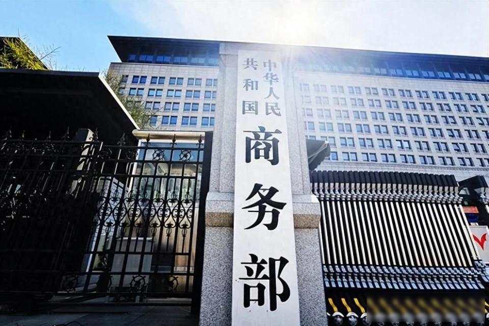 日本军工卡脖子，中国出手不声张，法理牌打到七寸

1月6号，中国商务部发布一个公