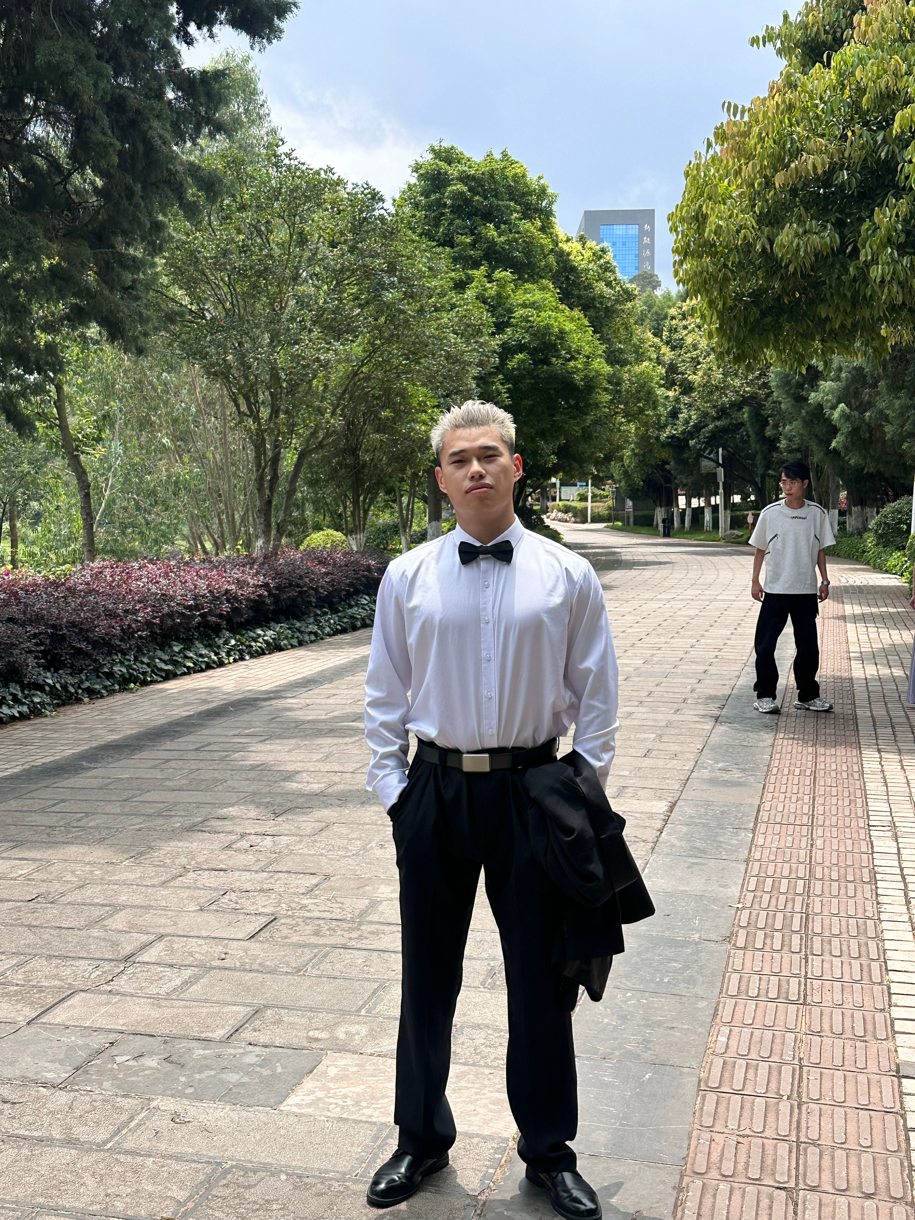 今天的人设：准备要回工程款的老板[污] ​​​