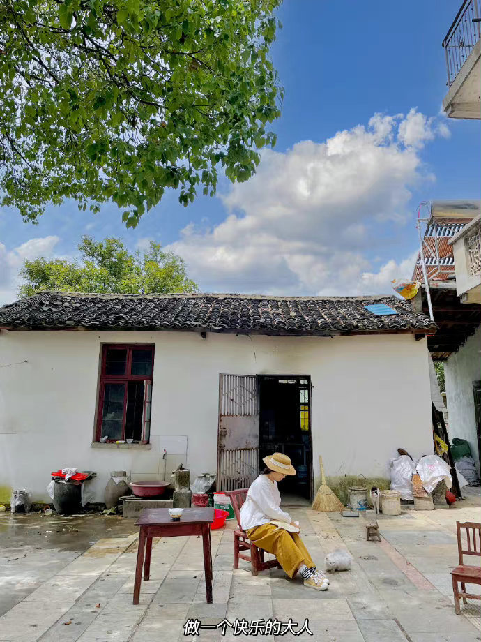 一些能帮到你的心态理念：1.要无条件自信，即使在做错的时候。2.不要想太多，定时