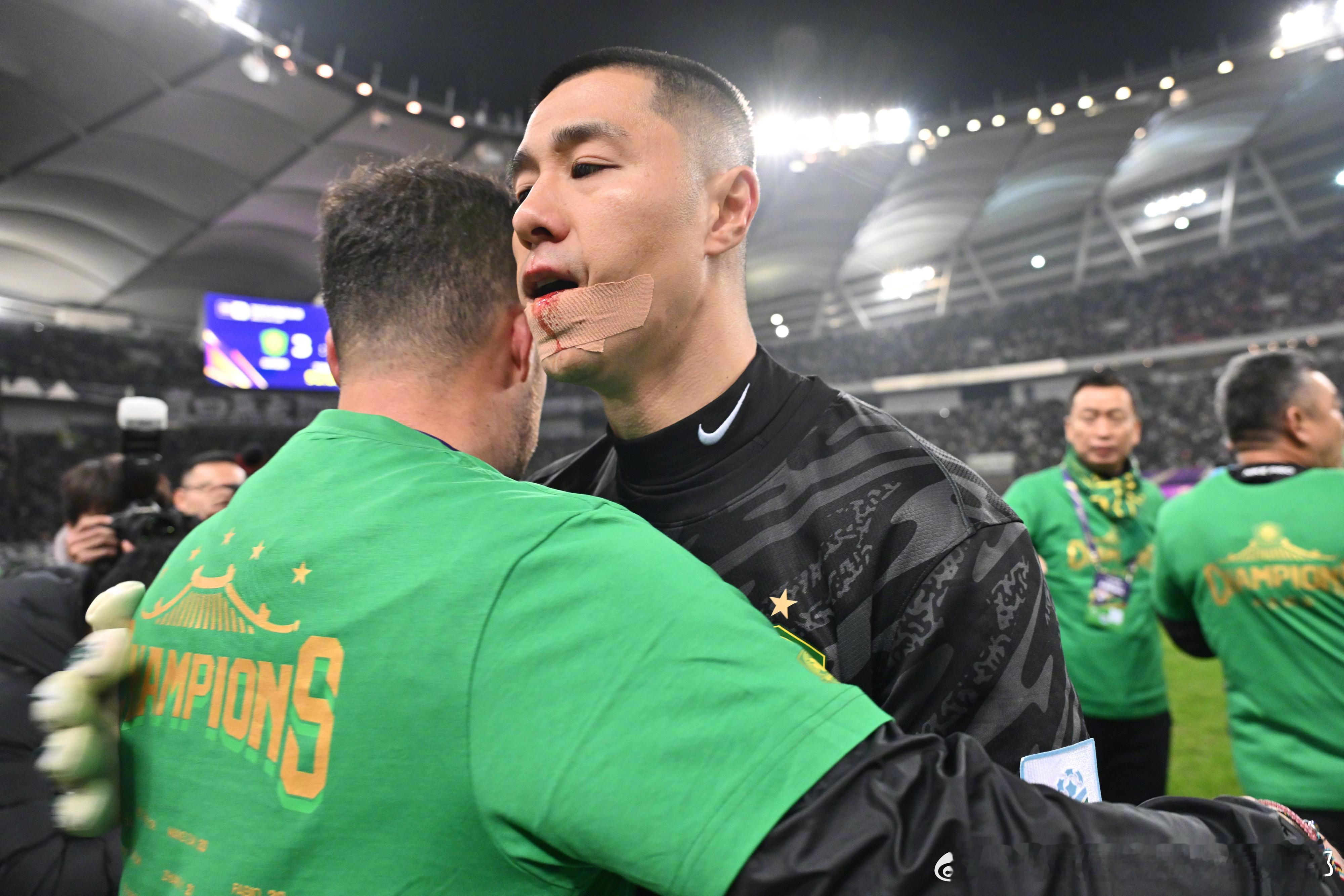 血泪汗水夺金杯🏆🏆🏆🏆🏆