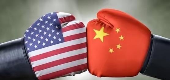 香港中评社曾发文写道：“中国在处理中美关系问题上应当改变策略。”中评社说的话，实