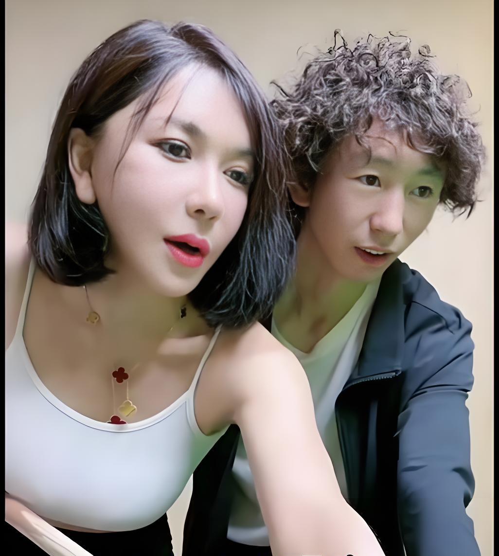 史上最朴实无华的庞麦郎
 
没有专业技巧，没有华丽包装，庞麦郎是乐坛里最本真的模