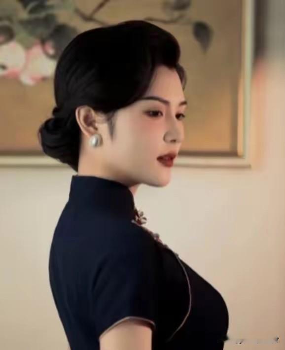 1936年胡宗南偶遇佳人黄鹤云，得知对方已婚，甩出一千大洋：钱给你丈夫，你归我