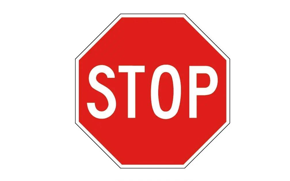 吃亏的是我，想每个人都开心的是我，最后被说自私的还是我。
如今，收拾烂摊子的依旧