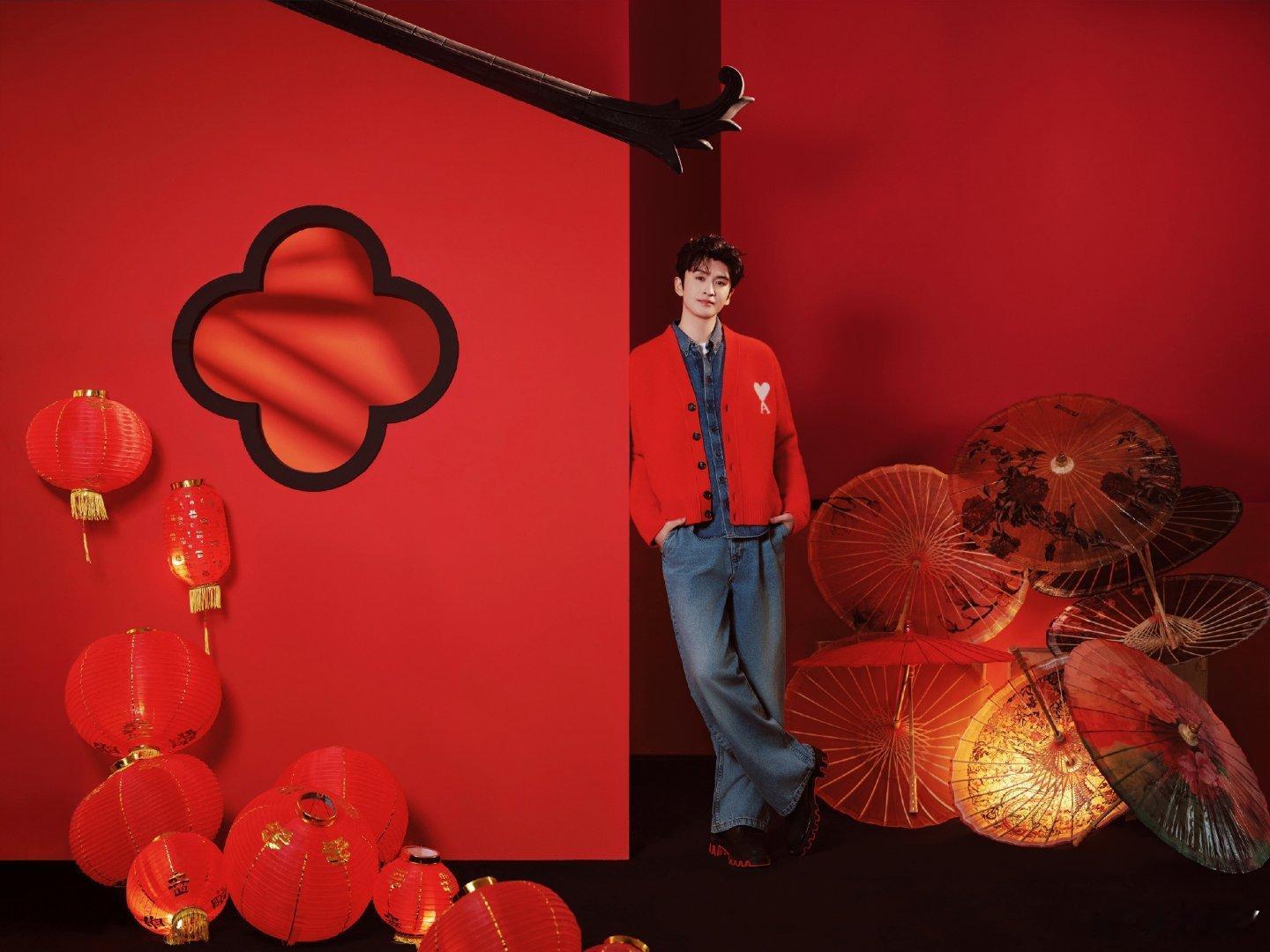 张云龙云初令 zyl张云龙楚翊 愿新一年，保持热爱，日有熹光，欣喜在望，马到成功