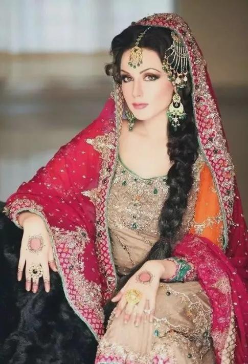 6.68万印度人被9名中国人诈骗5个亿！从2023年开始，9个中国人化装成印度美