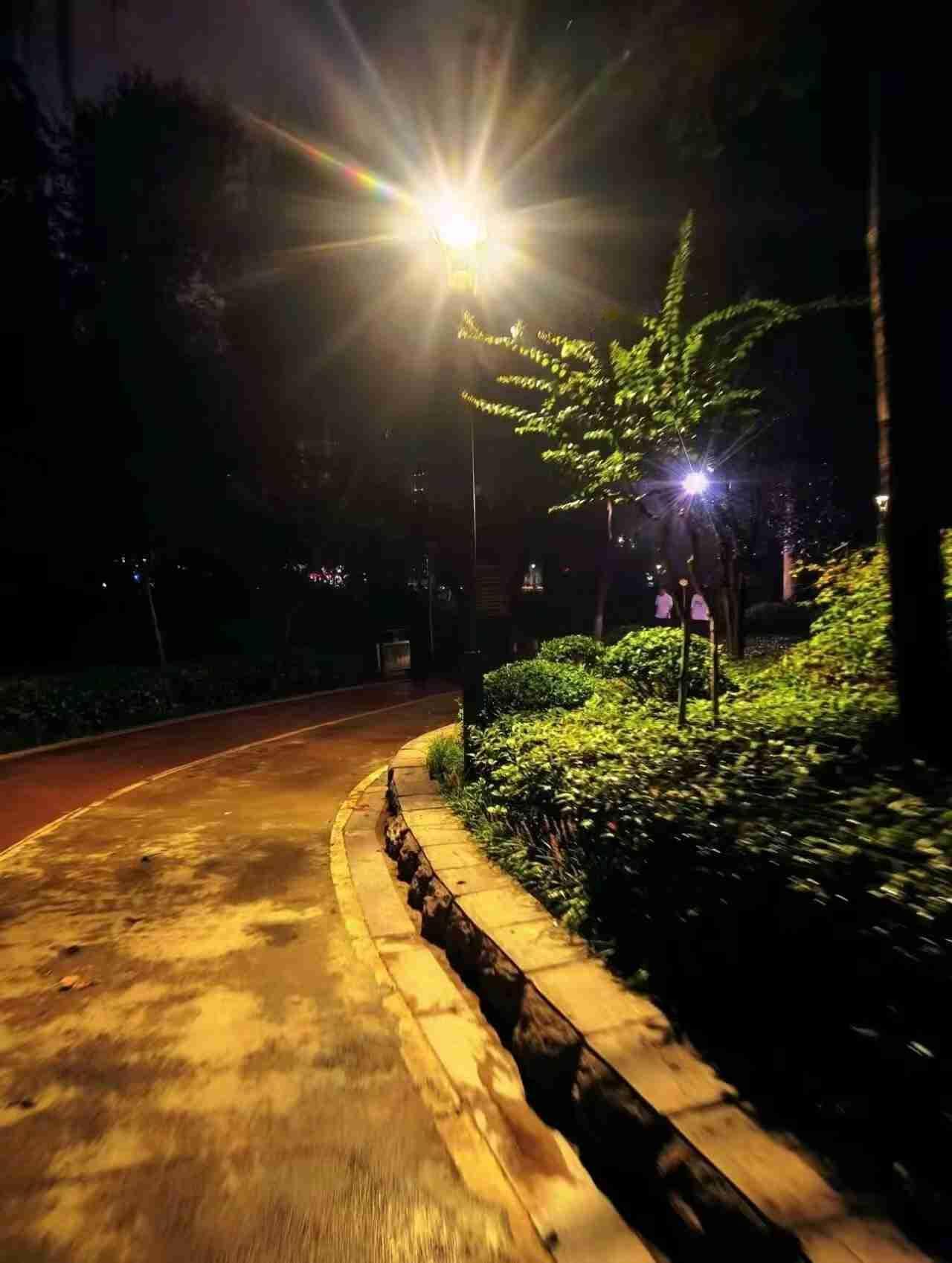 警醒！藏在很多家庭里，代代轮回的隐形困局。
 
不知道大家有没有仔细观察过许多家