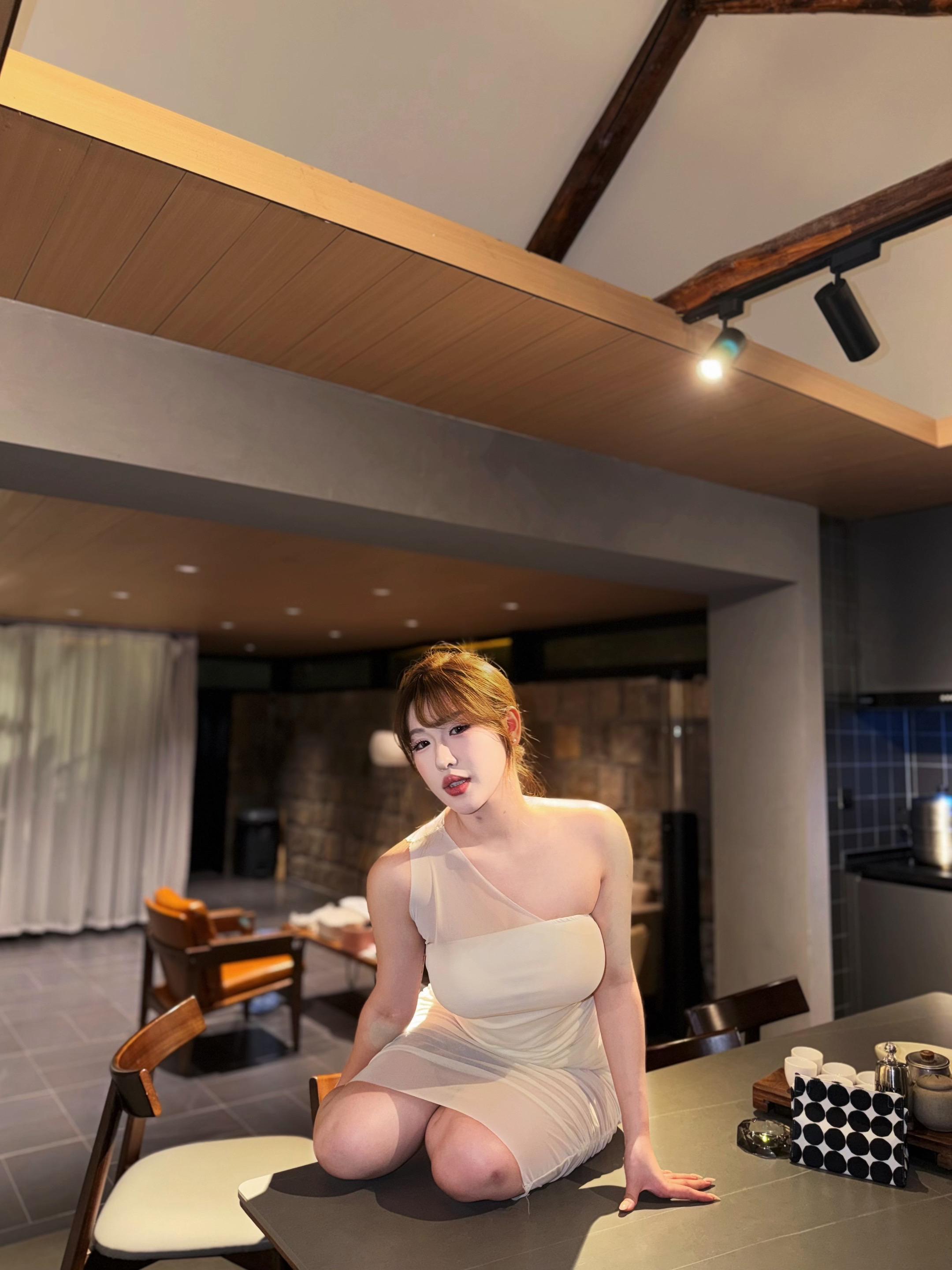 所以你关注我大号了嘛。