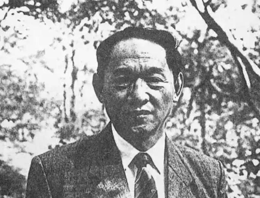 1999年，一针药剂结束了刘连昆的双面人生。这位堂堂解放军军械部部长，竟为了每月