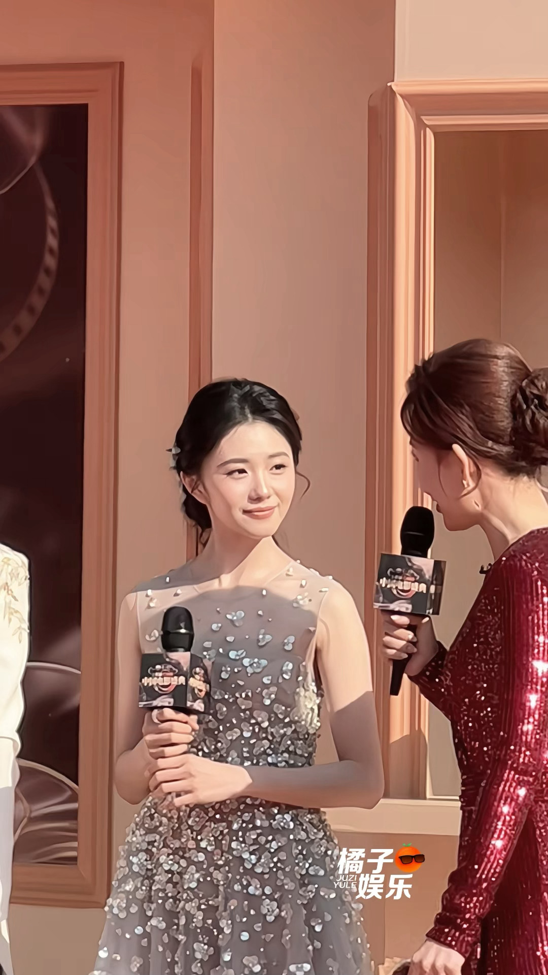 存儿对晚上节目的小剧透，有皮影戏和舞蹈！刘浩存节目有皮影戏和舞蹈刘浩存节目有舞蹈