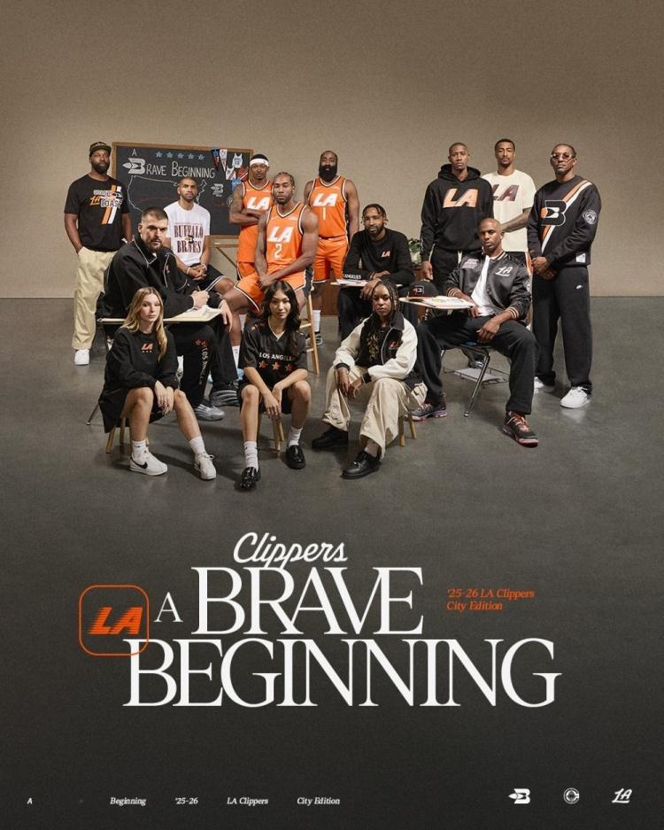 快船￼发布了球队新赛季城市版球衣及相关周边，同时邀请现役球员和路威￼、戴维斯￼一