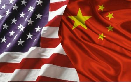 这回该轮到美国坐立不安了！美国把对中国的关税从最高145%一路降下来，却惊讶发现