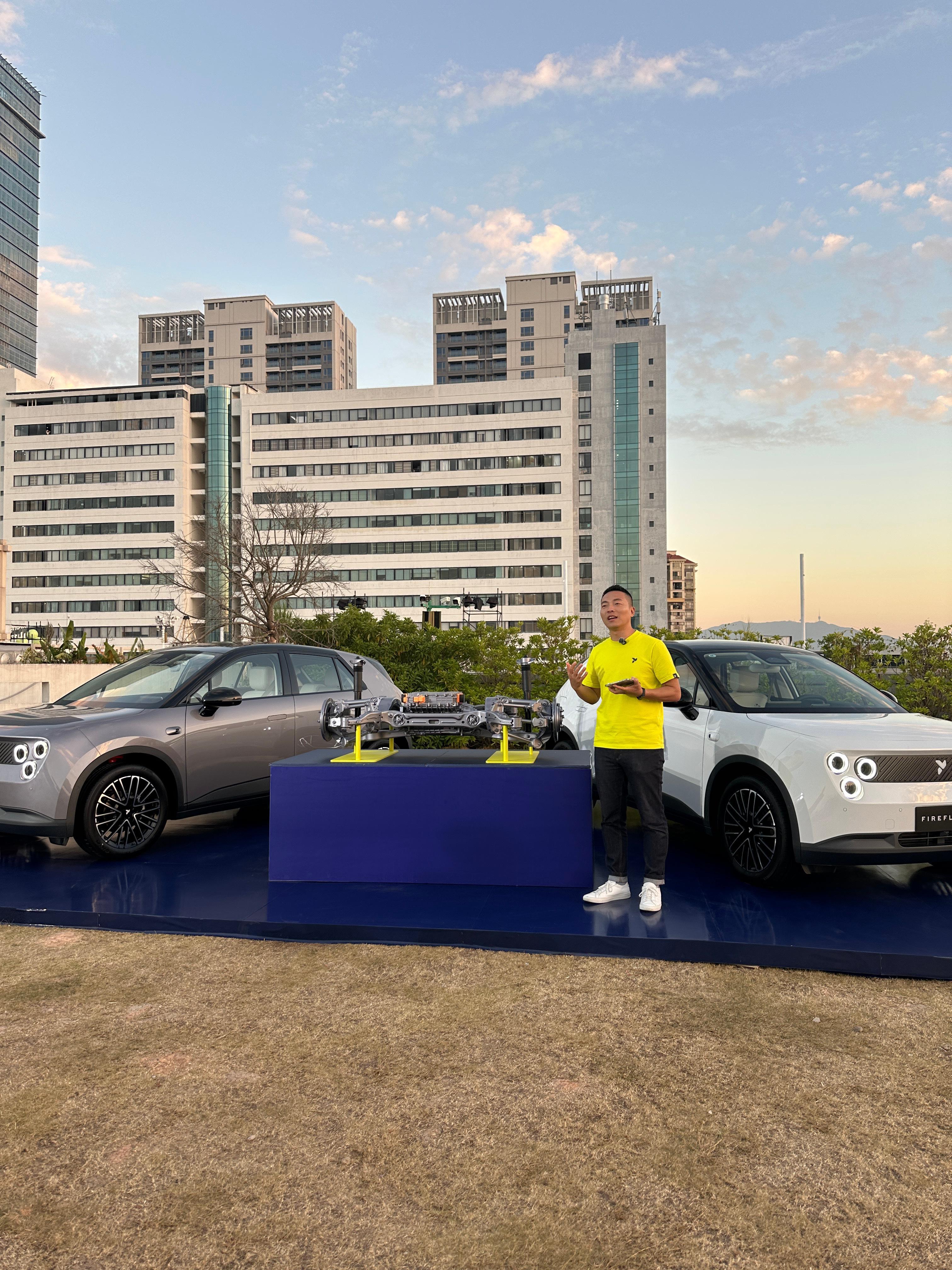 蔚来萤火虫的操控套装可以后装了2999！ 