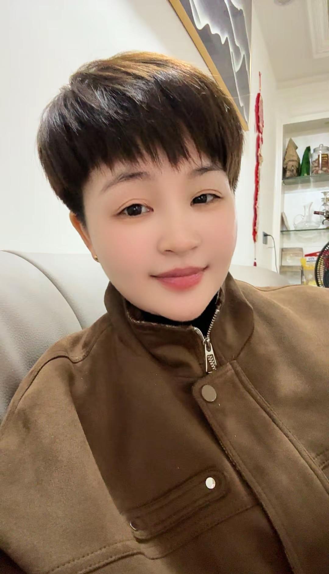 广东的天气真的是，一天四个季节全上了😂
