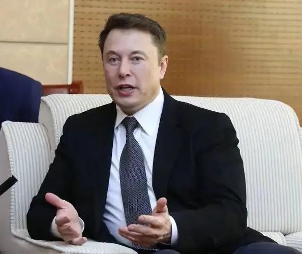 马斯克说：我不怕被别人讨厌，
想被别人喜欢才是弱点！
你认为他这话🈶道理吗？