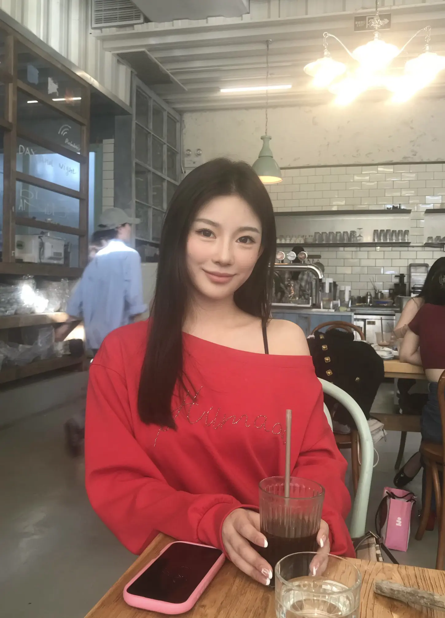 性格好全靠装出来的。