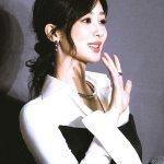#杨紫晒照给李现庆生#连续六年了诶，感情真好，梦回韩商言 ​​​
