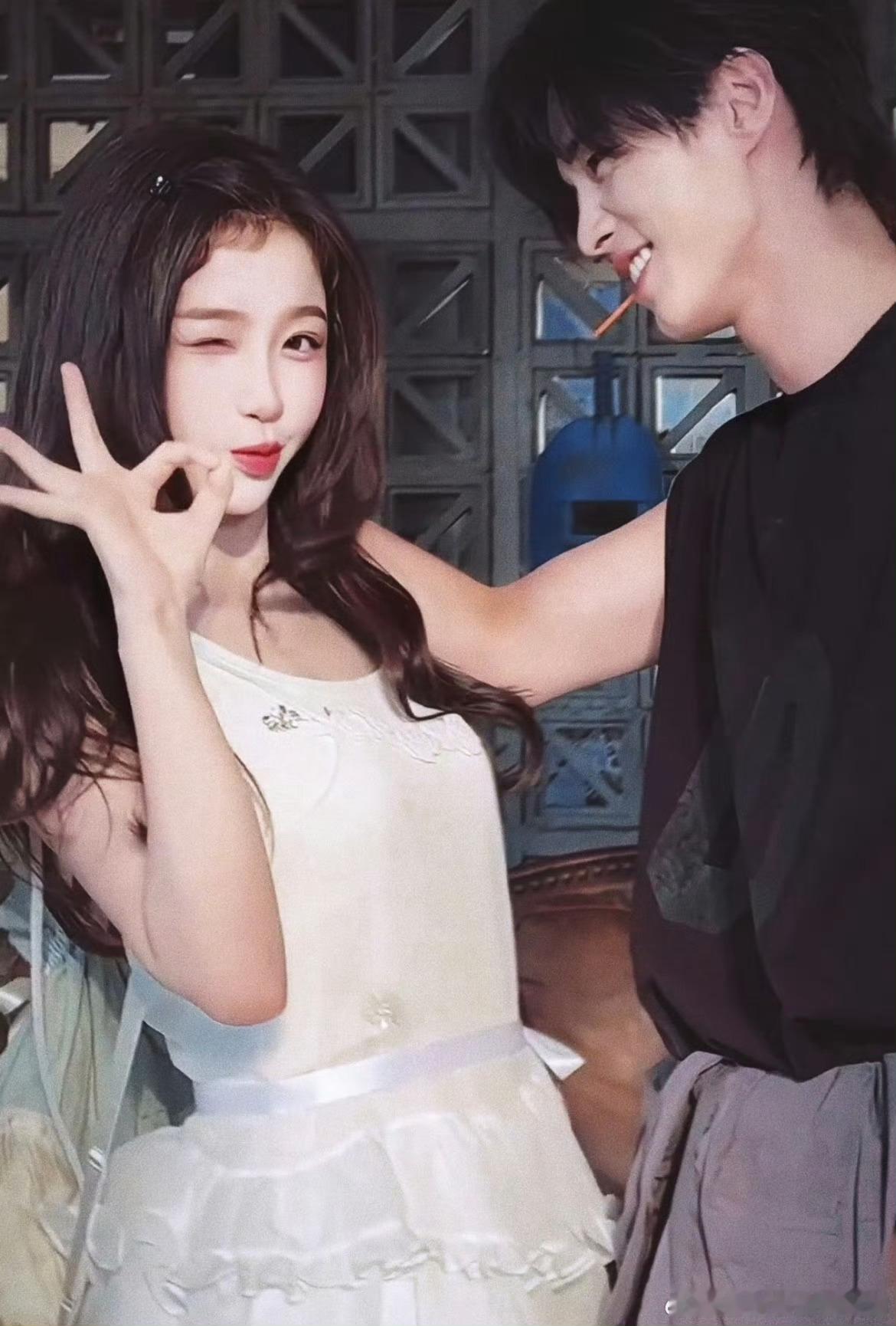 朝暮就这样萌😻 