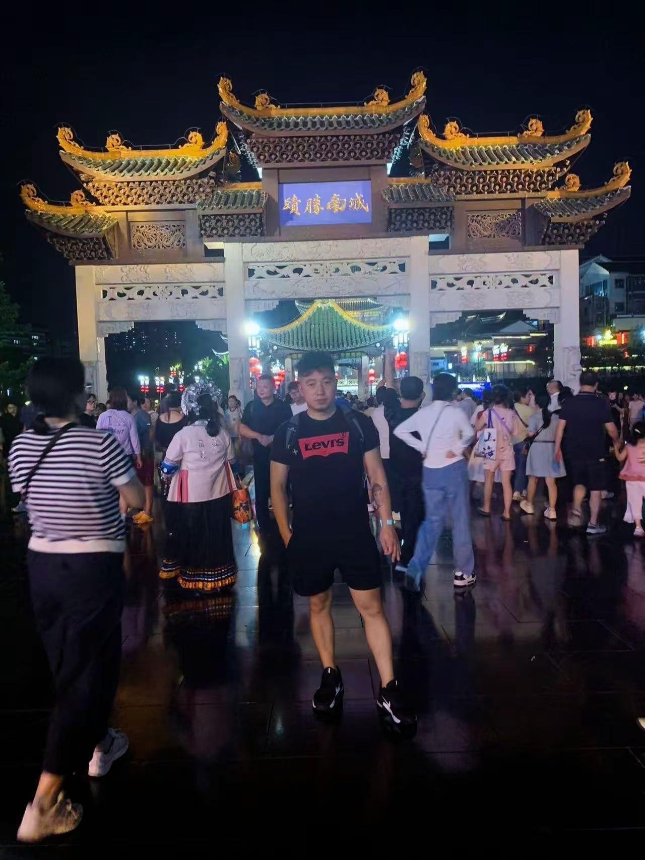 “人心不必深挖，你的感受就是真相”