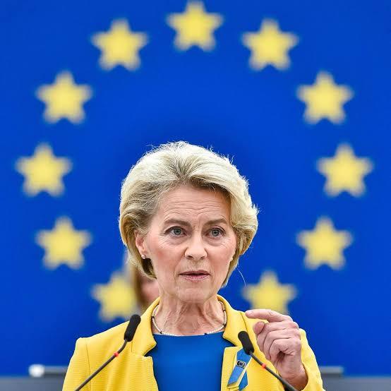 欧盟正准备对美国企业实施高达 930 亿欧元的关税及其他限制措施，以回应特朗普提