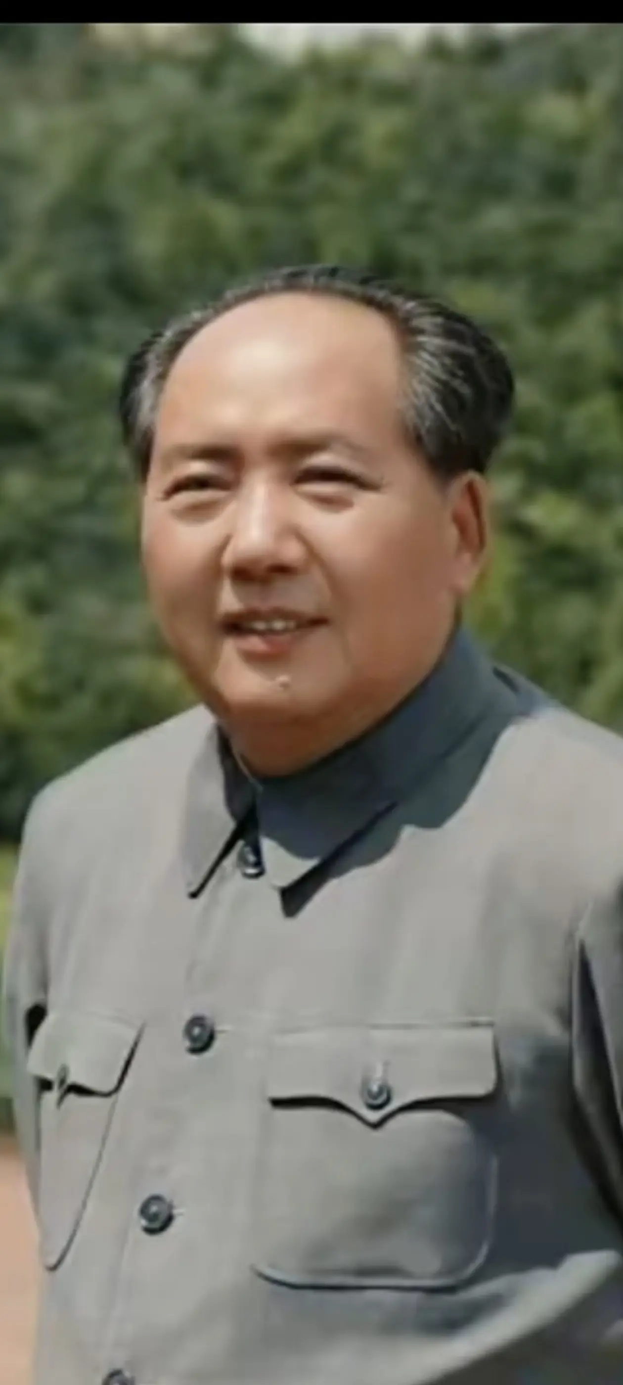 敬爱的毛主席