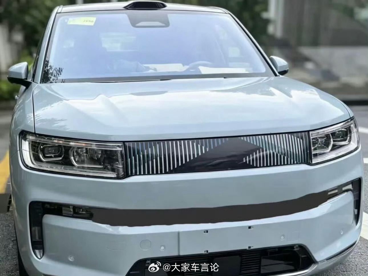 厉害的网友投稿，钛9 在路试中。 