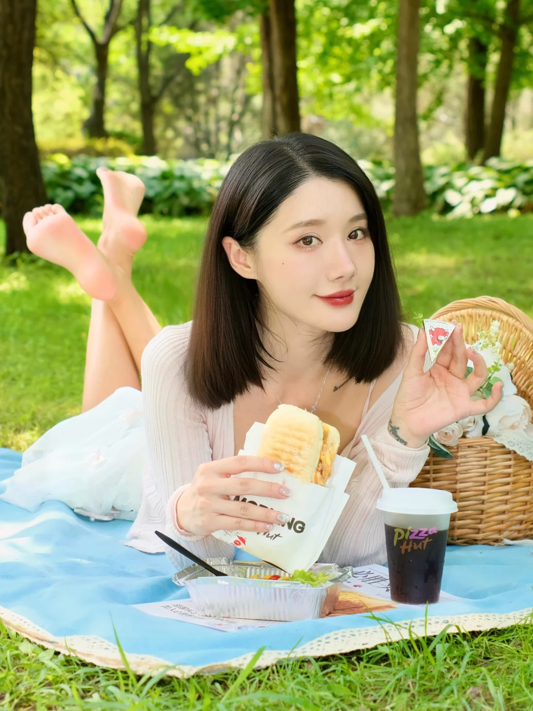 阳光绿荫🌳和元气满满的我‼️🤪