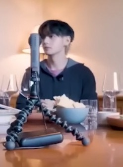 头那么小的小猴子🙊 