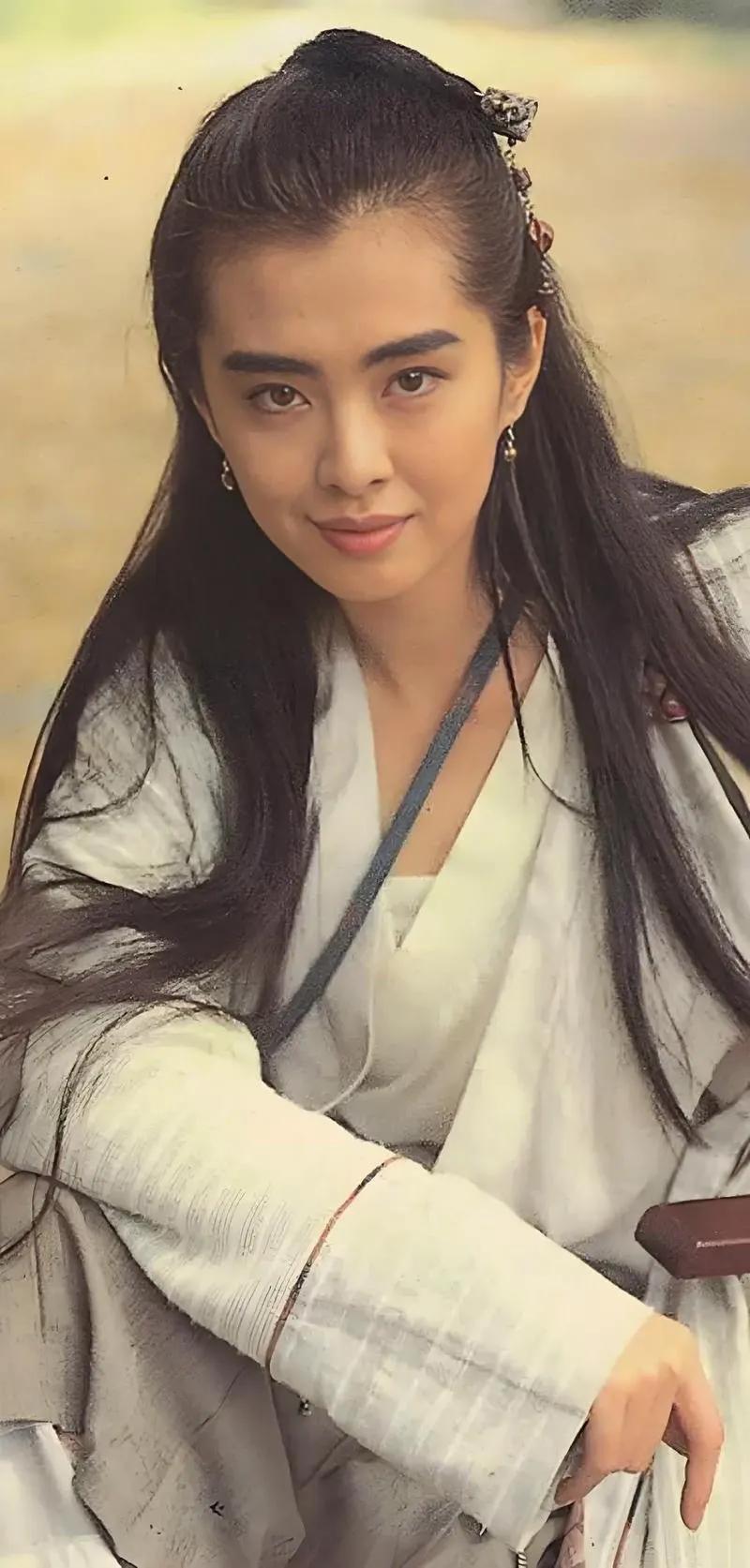 其实，在韩国有知名度的明星，王祖贤，张曼玉，黎明，张国荣，至今那边还是他们的传说