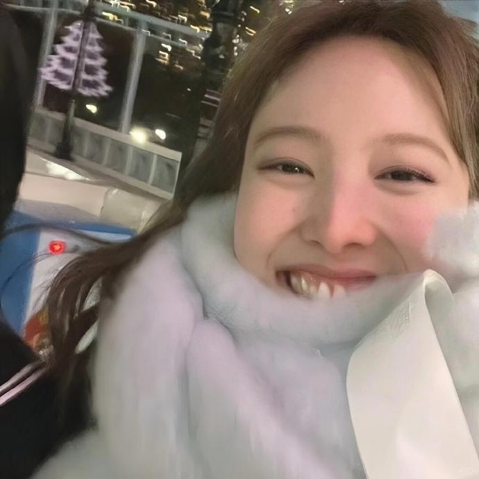 林娜琏 