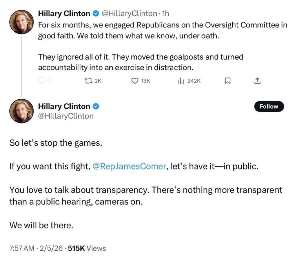 谁怕谁？

美国前国务卿希拉里发帖表示，希望众议院监督委员会对爱泼斯坦的调查能举