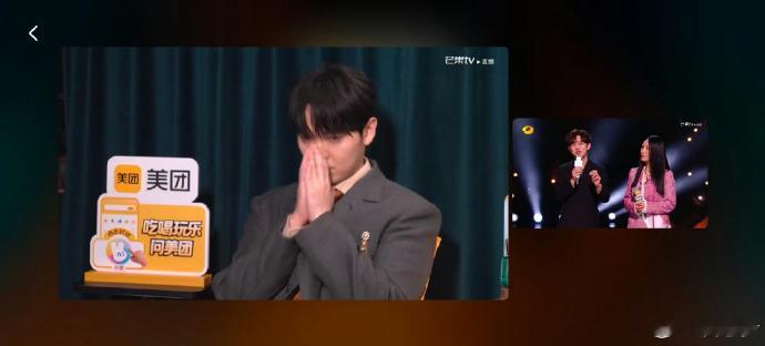 尤长靖冒头是华语乐坛之幸 平淡的旋律被他唱出万千情绪，自如切换的唱功，温柔赤诚的
