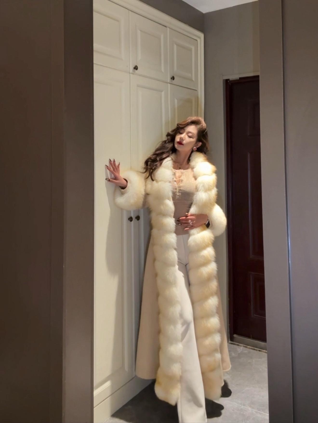 只要我想 任何人都可以是轻描淡写的一页