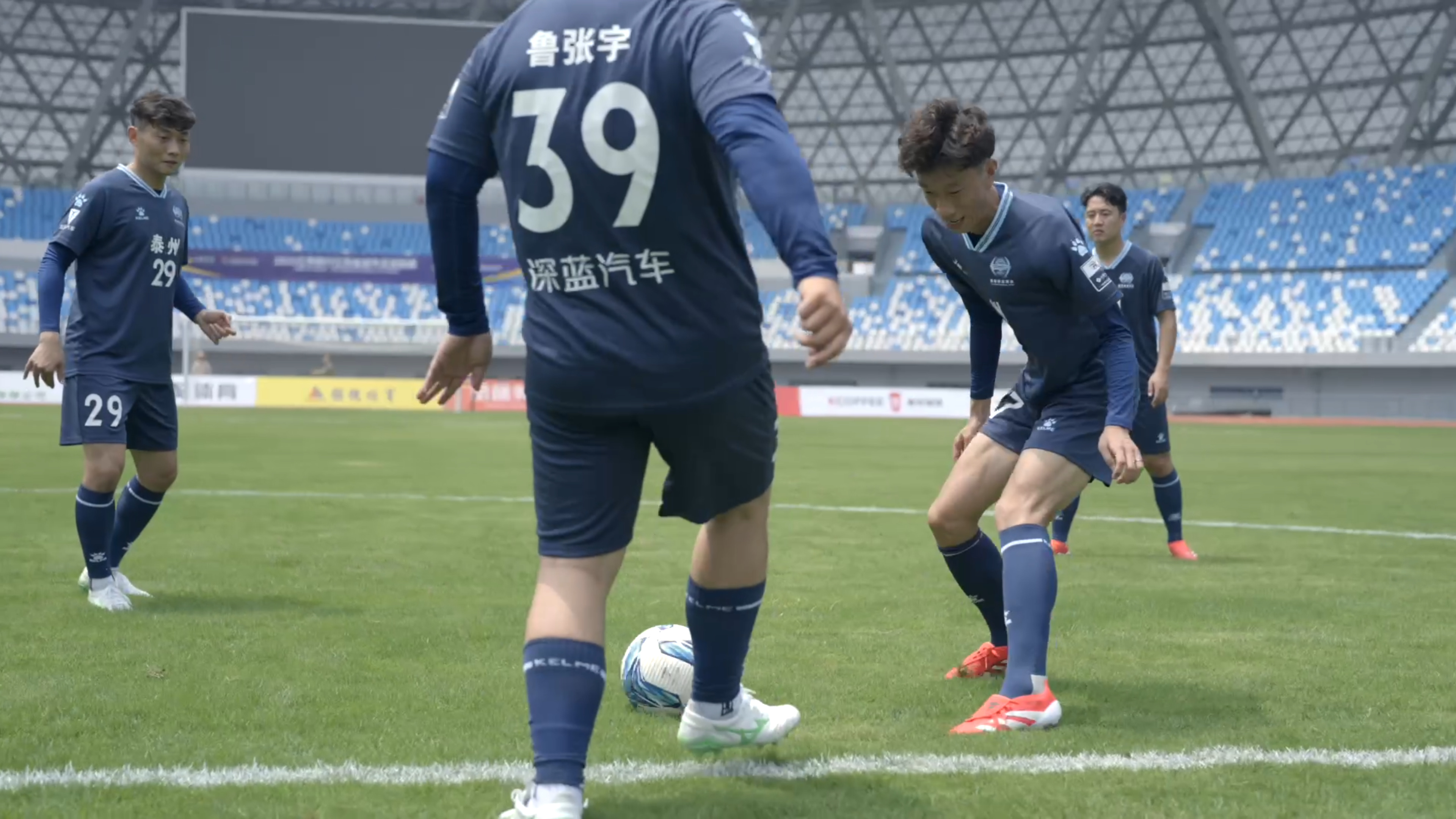 不得不说深蓝S07这个30万台下线的成绩单确实漂亮！能在这么短时间内得到这么多用