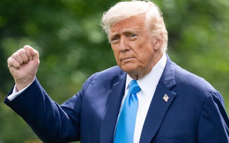 特朗普把我们全骗了！炸高官、轰伊朗、逼谈判，全是铺垫，目的只有一个：把驱逐舰钉进