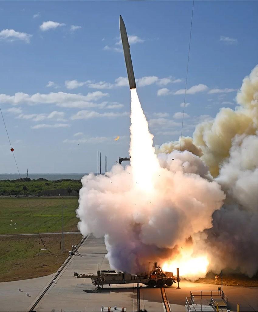 伊朗发射装置移出美军导弹射程，>5倍音速暗鹰拟首次部署中东

据外媒报道，一名知