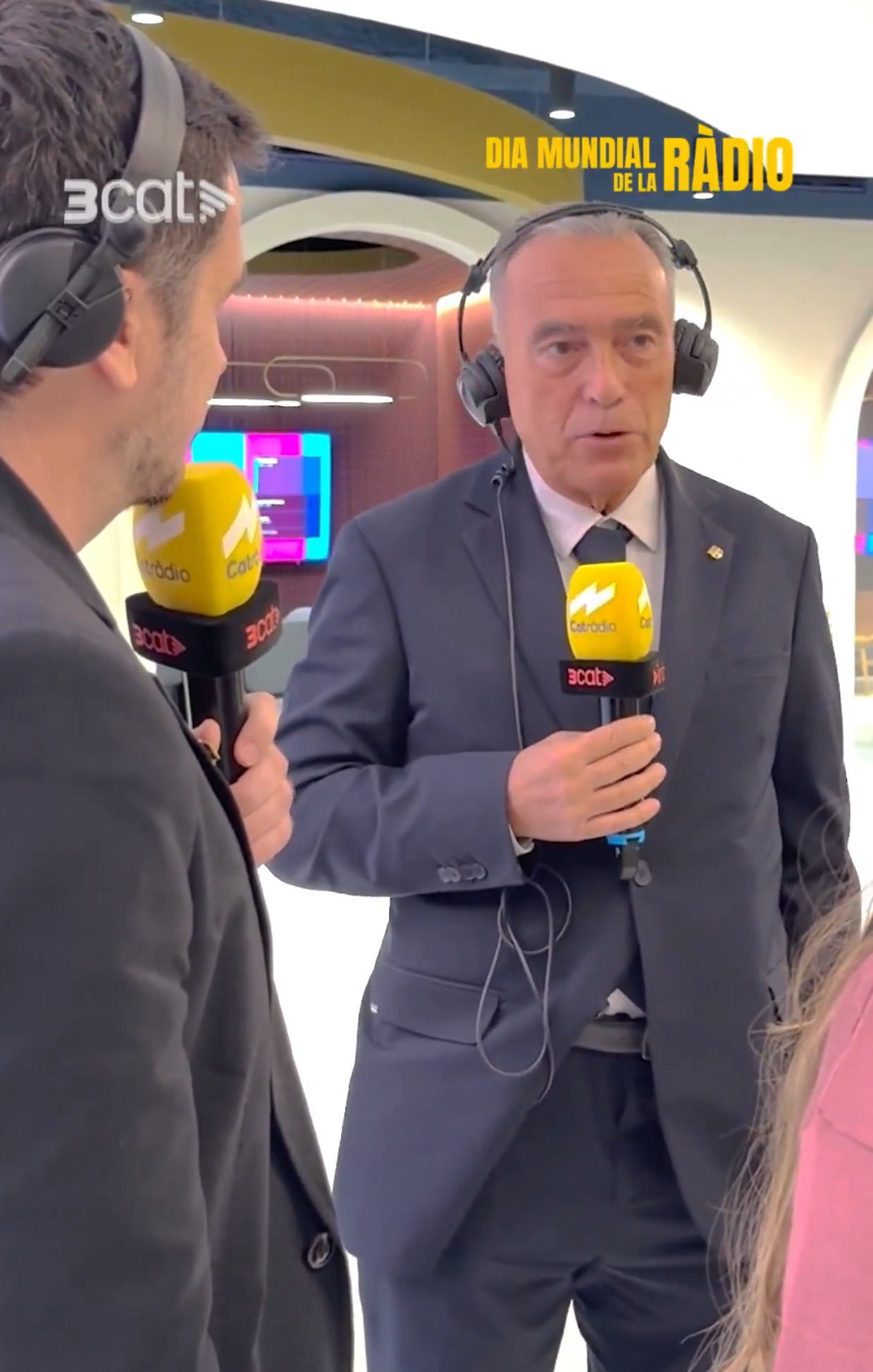 尤斯特（巴萨代理主席）：发生的事情太丢人了……竟然过了八分钟才决定越位！ 作为主