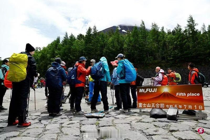 位于东京首都圈的山梨县被称为富士山的故乡。山梨县消息人士星期一（11月25日）披
