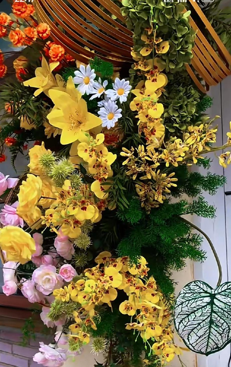 周一收盘点评：三大股指现分化，静待趋势明朗再行动
 
周一A股市场收官，三大股指