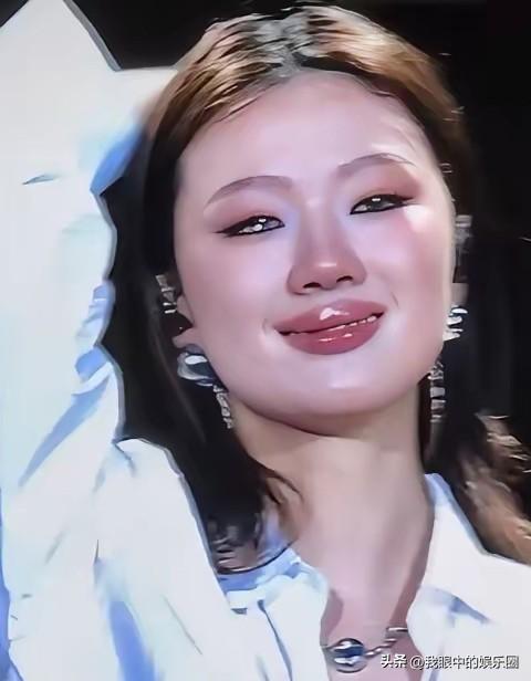 关于单依纯侵权

歌手单依纯搞商演，把音乐人李荣浩的代表作《李白》作为演唱会的必