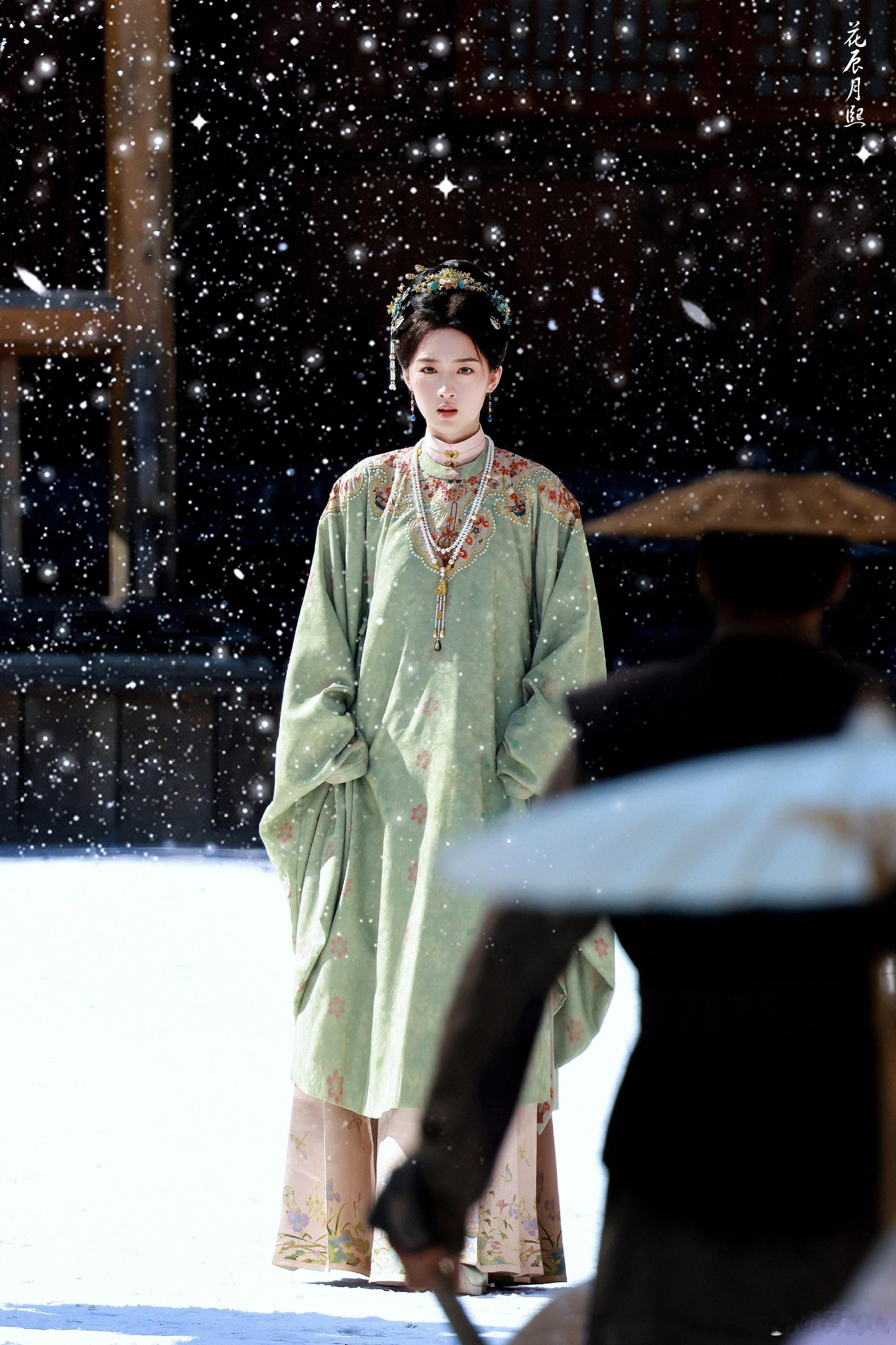 邓恩熙长乐曲之后重回古偶赛道花开锦绣 邓恩熙天选古人不是吹的！明制妆造配她简直仙