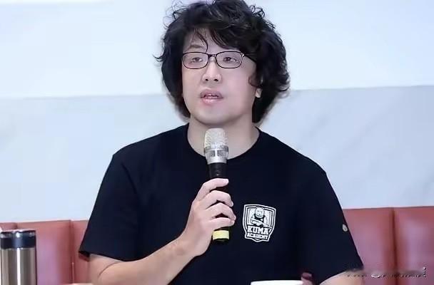 对于蒋万安为食安号召7月25日上凯道，民进党沈伯洋表示，上凯道是台湾民众的权利，
