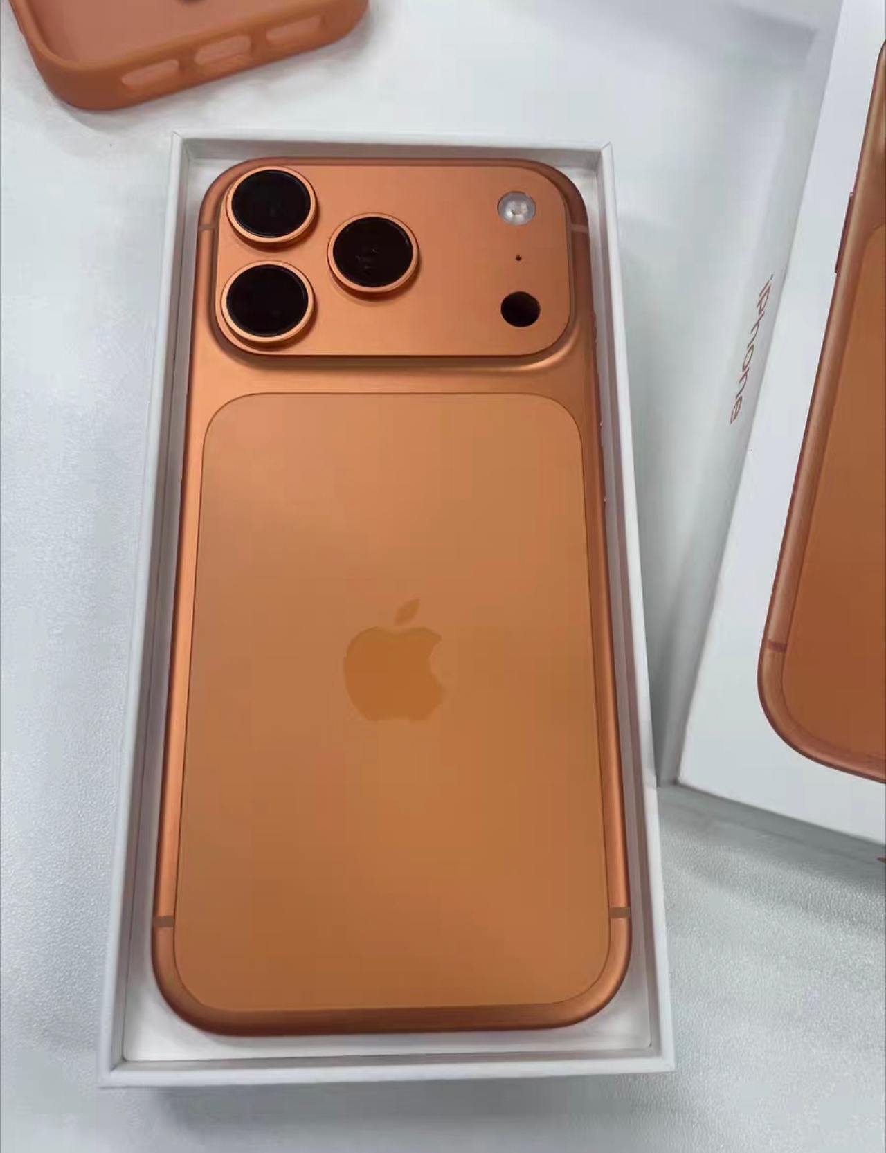 这么快？iPhone17居然这么受欢迎？我想用iPhone17应该女性最多吧！男