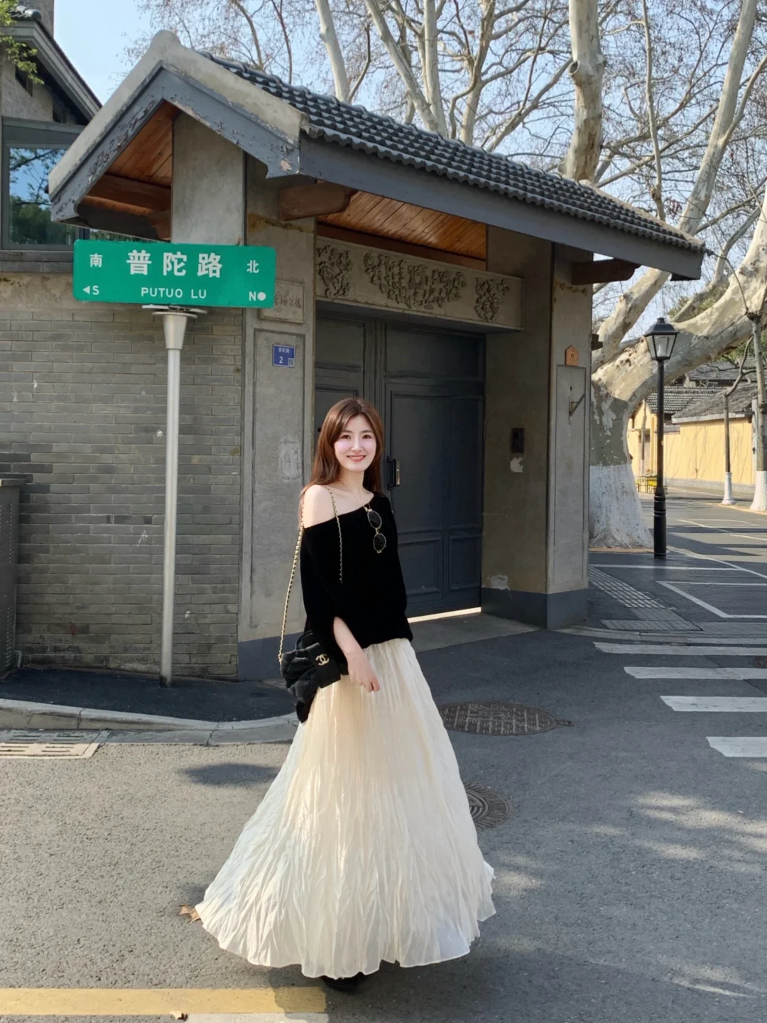 aaa被这条裙子美到了～