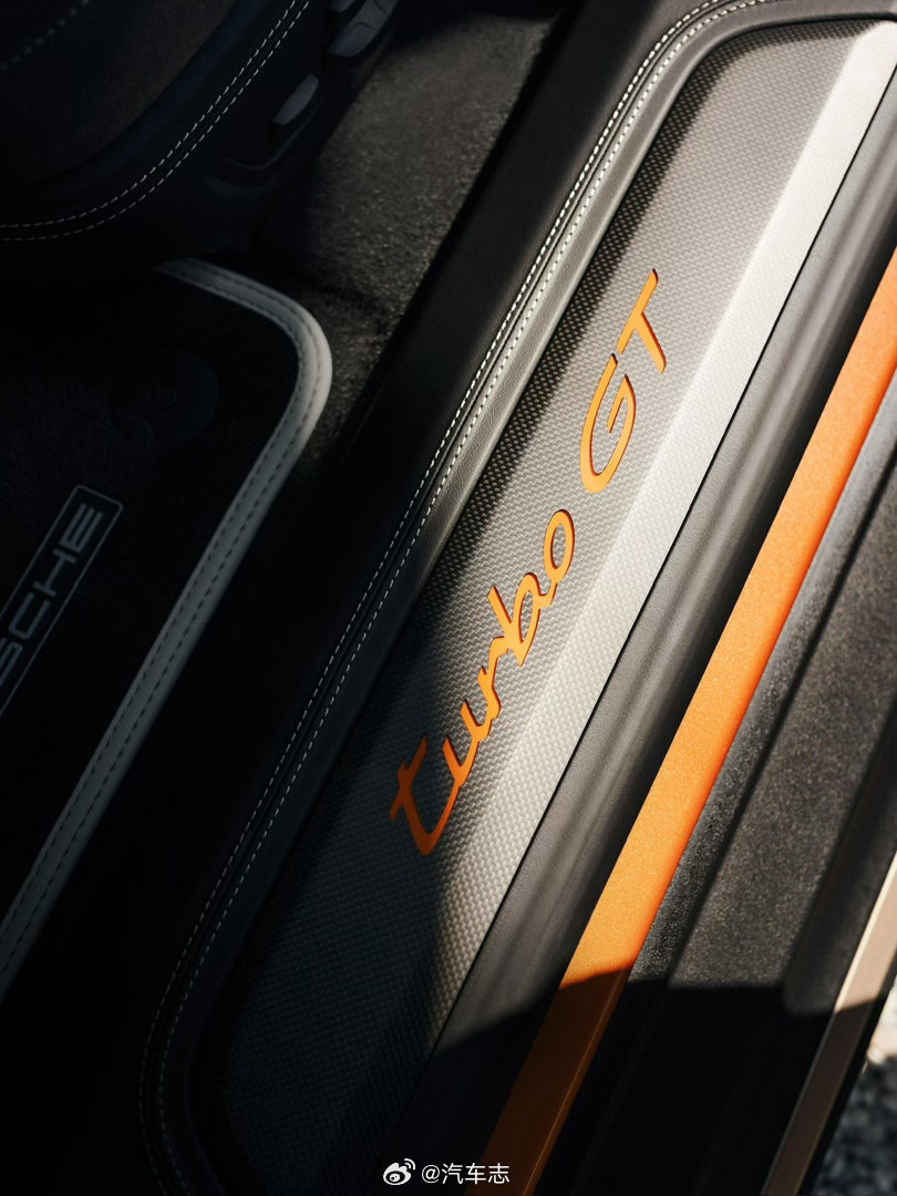 壁纸自取！保时捷Sonderwunsch出品的Taycan Turbo GT，这