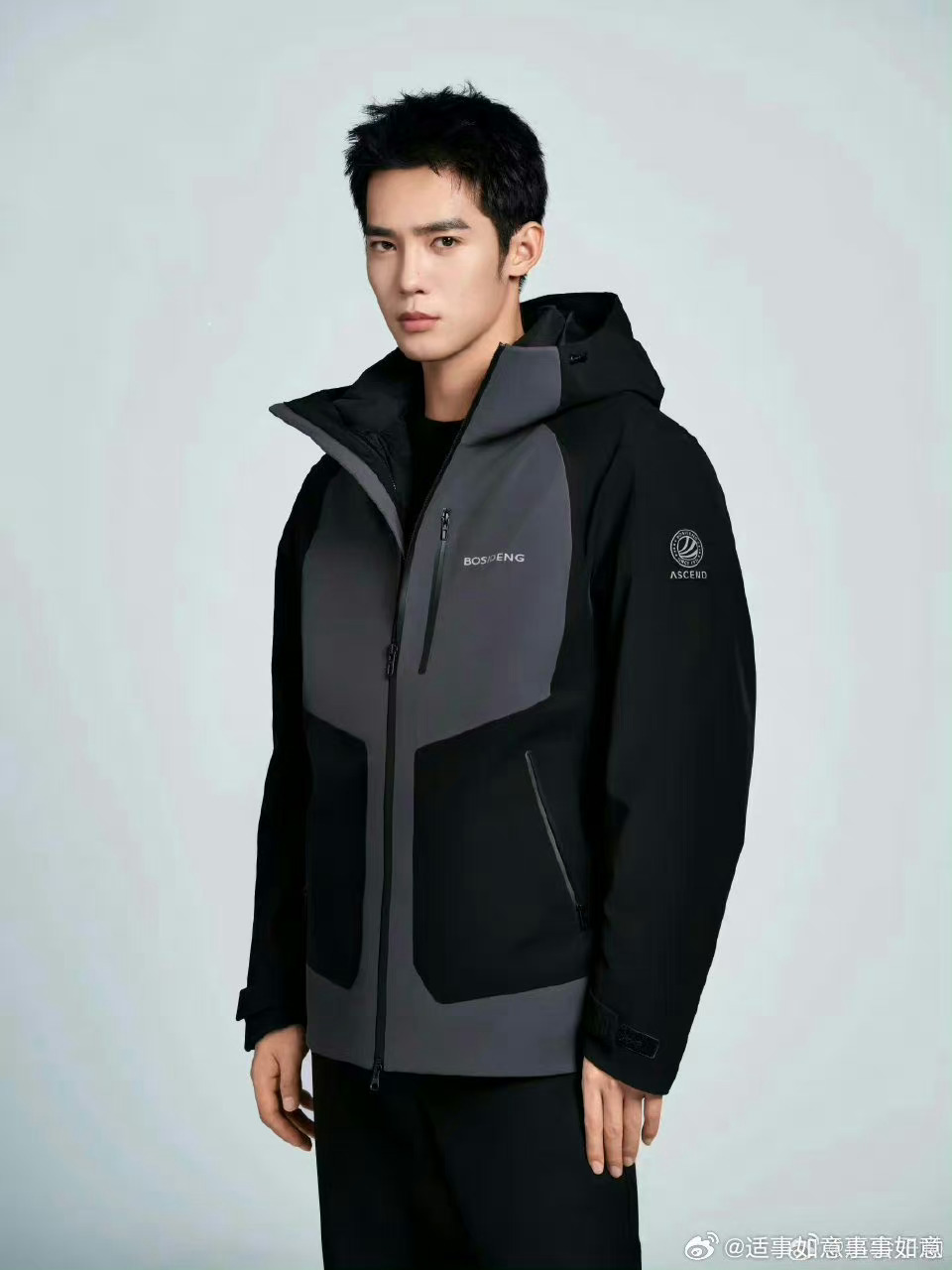 于适给我一种挤眉弄眼装高级的感觉 ​​​